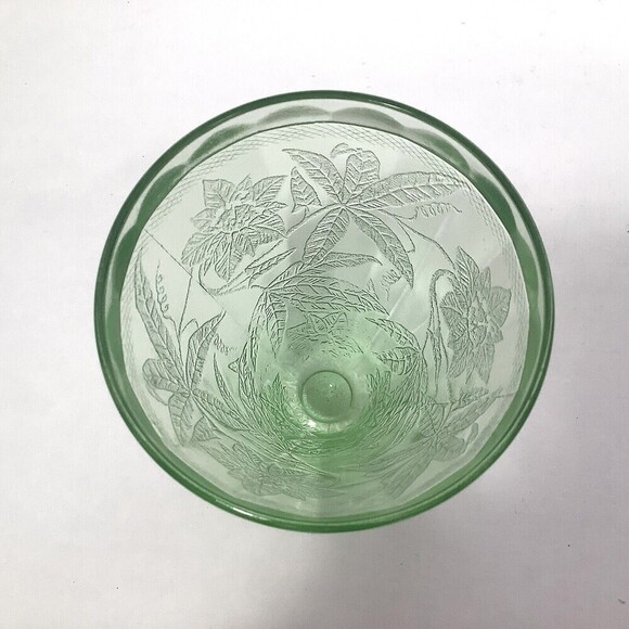 VINTAGE Jeannette‎ Glass Poinsettia 1930 Green Depression Uranium Footed Tumbler - Picture 9 of 10